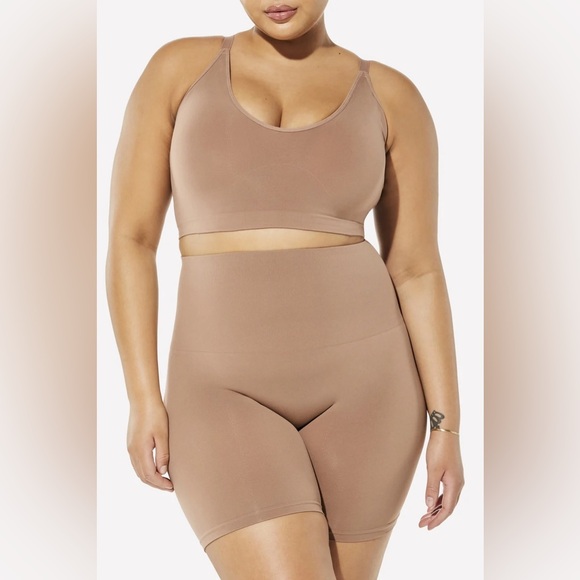 NWT Yitty Nearly Naked Shapewear Plunge Bra in Taupe Size 3X/4X - Picture 4 of 14